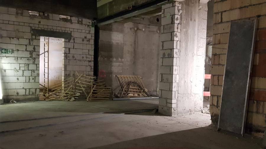 Rheingoldhalle: Ende der Bauarbeiten weiterhin ungewiss