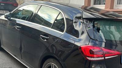 Bilder vom beschädigten Pkw Mercedes-Benz A Klasse