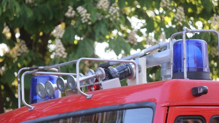 Eingeschlossener Autofahrer von Wiesbadener Feuerwehr befreit