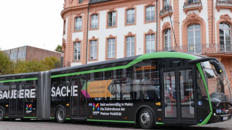Kostenlose Fahrten mit dem E-Bus durch die Mainzer City