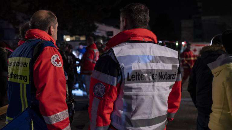Feuerwehren aus Mainz im Katastrophengebiet im Einsatz