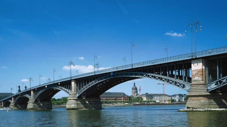 Sperrung der Theodor-Heuss-Brücke: Das müsst Ihr wissen