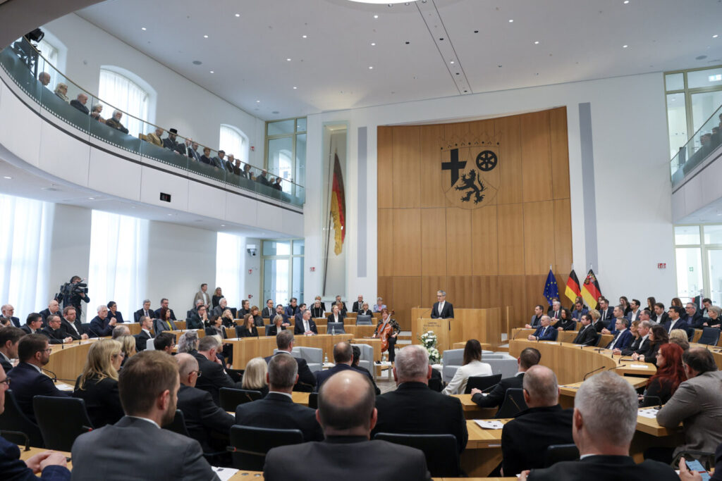 f0d60971a94abc6a9ac220285d8307bf